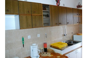 Croazia Privát Slatine, Esterno